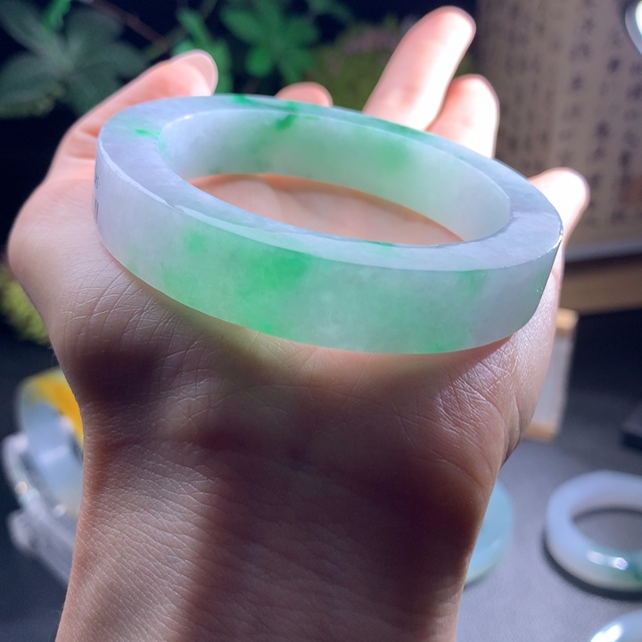 定制翡翠翡翠未镶嵌