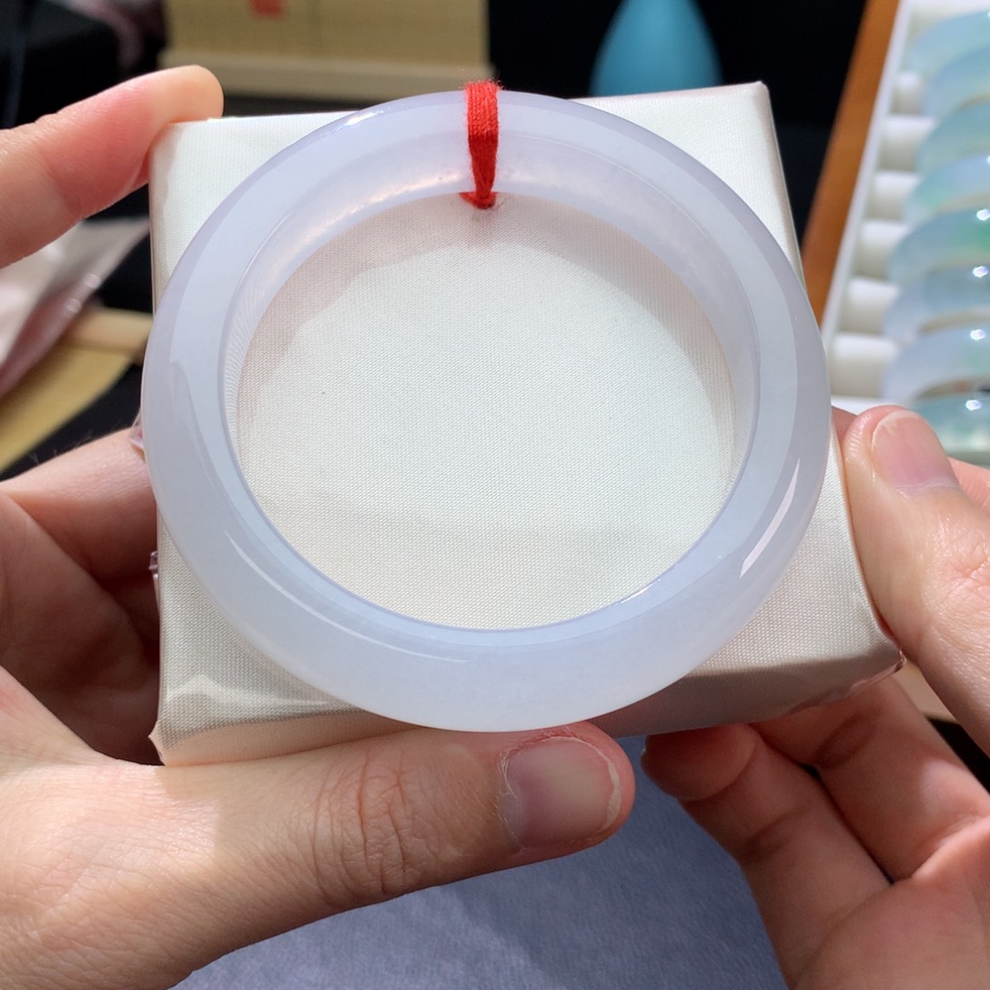 翡翠未镶嵌手镯纯白冰