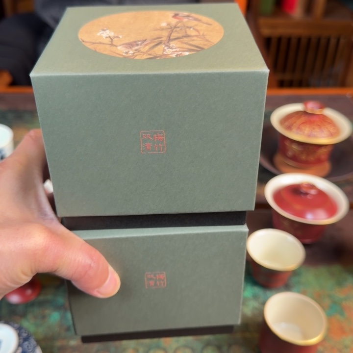 陶九鼎陶瓷两个陶瓷