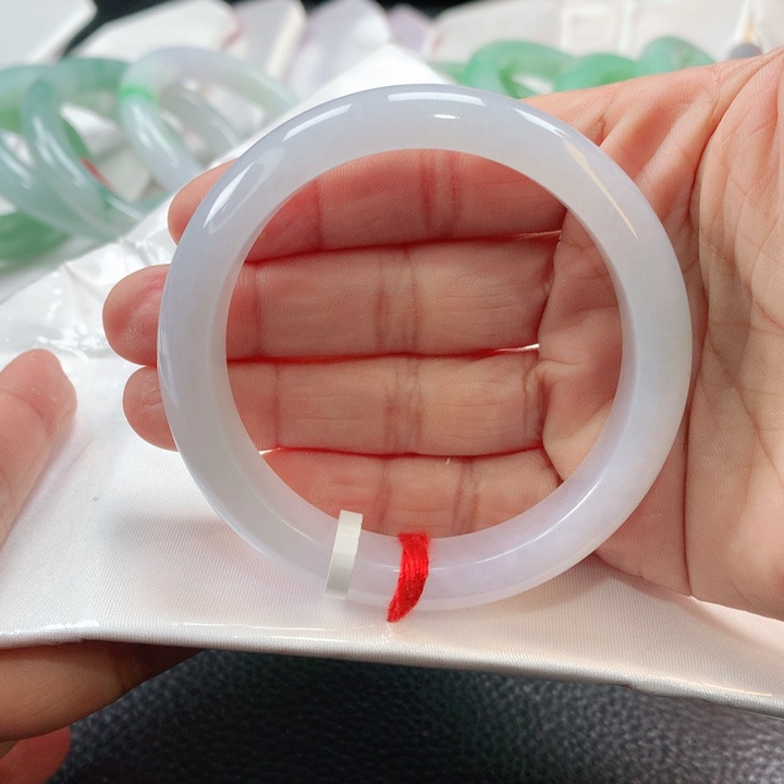 翡翠手镯未镶嵌535353545454