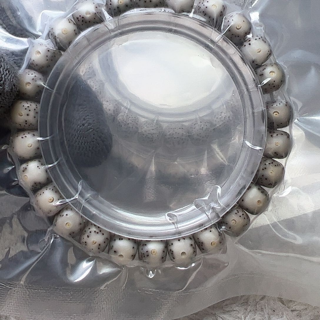 星月菩提吊坠98大眼睛