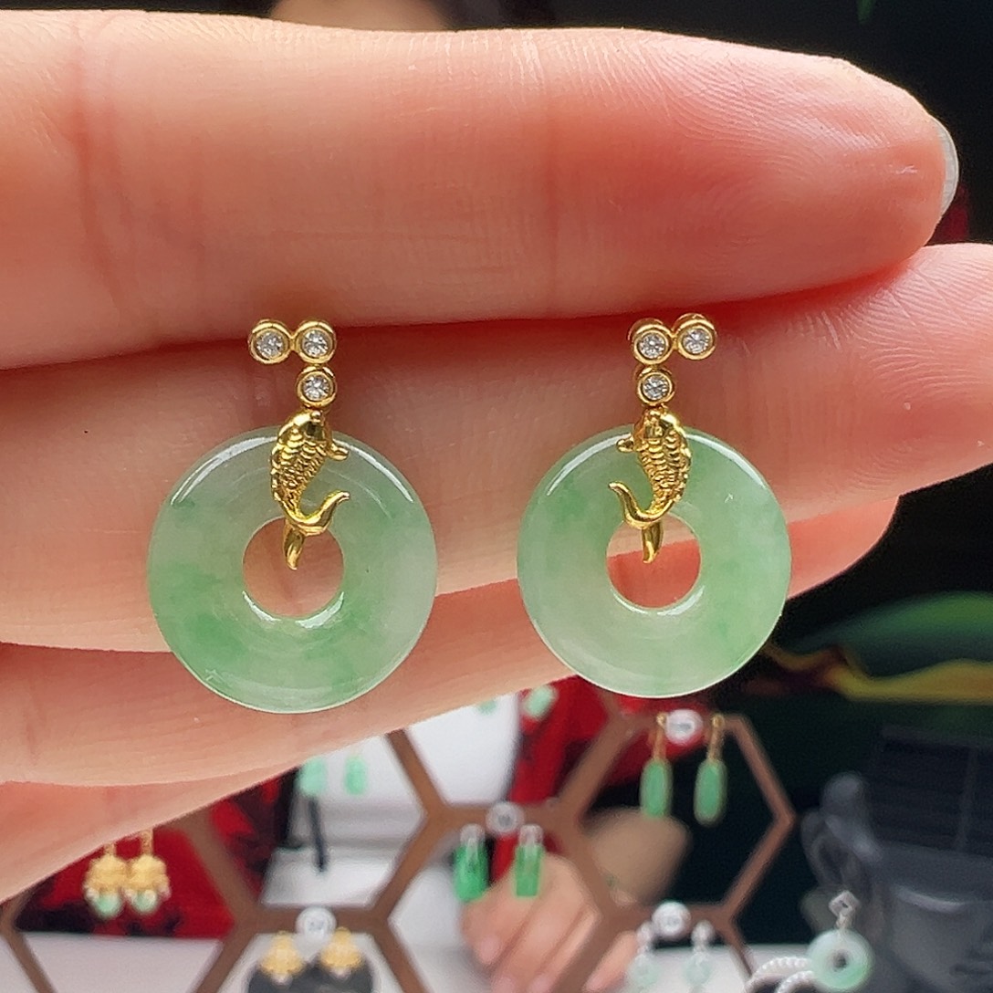 翡翠18K金镶嵌耳饰天然翡翠