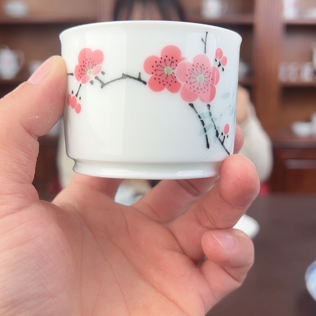 瓷玉泥翠竹红梅书卷杯