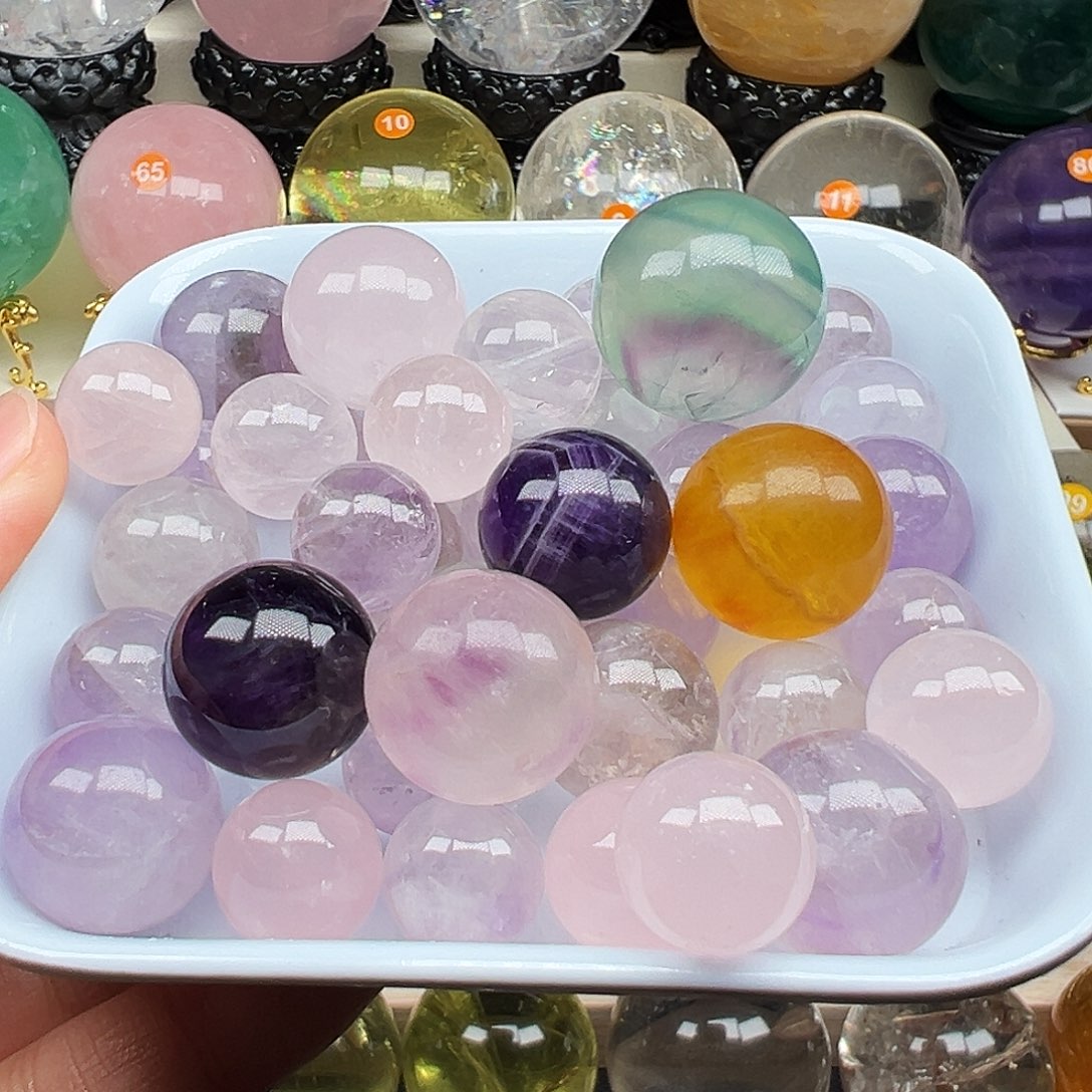 水晶未镶嵌珠宝半成品8