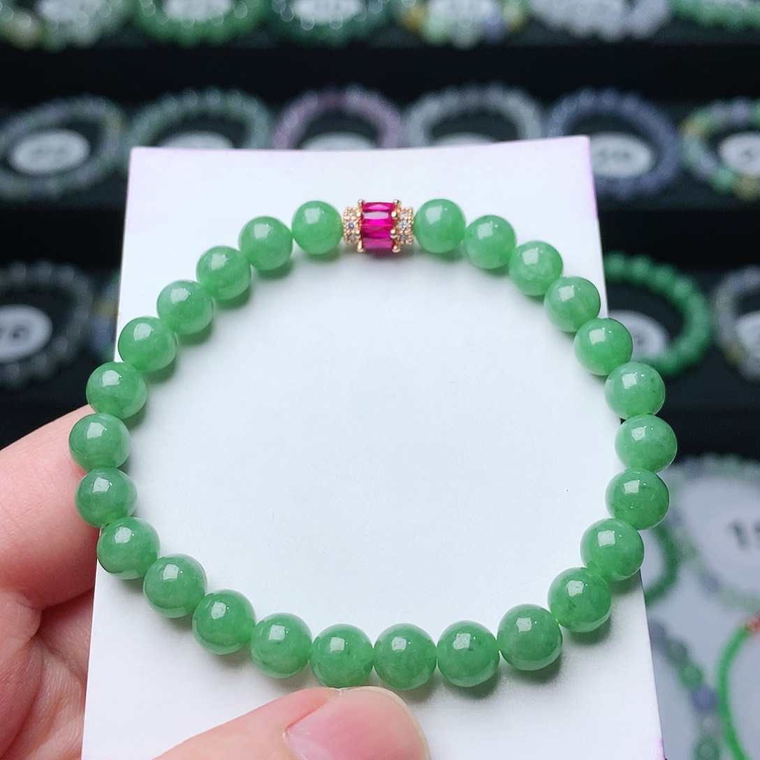 翡翠手链未镶嵌翡翠