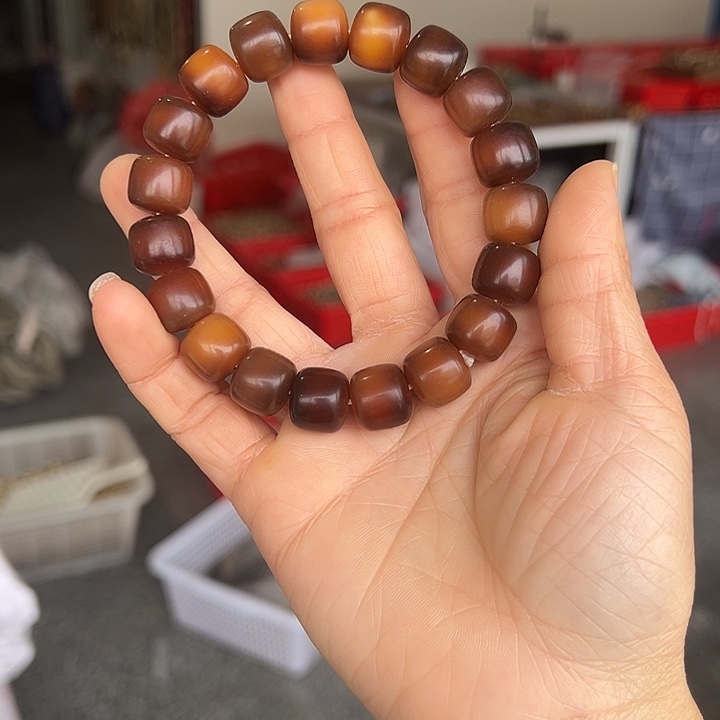 白玉菩提吊坠12×13干磨