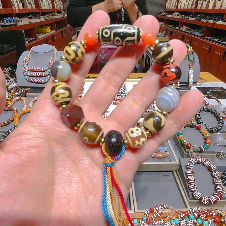 未镶嵌玛瑙/玉髓珠宝奇石