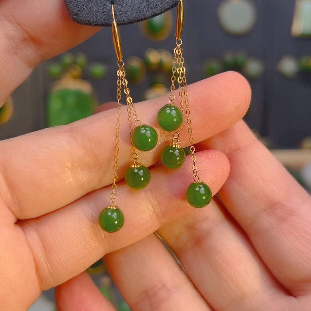 和田玉18K金镶嵌耳饰