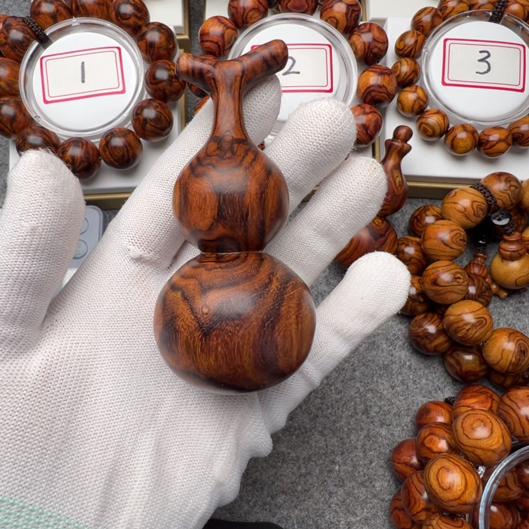 随****手串/手链黄花梨/降香黄檀黄花梨葫芦手把件