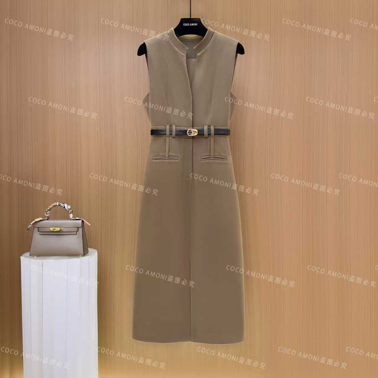 [曼姐]设计时尚新款女装拼接立体感收腰显瘦气质连衣裙WXH1001