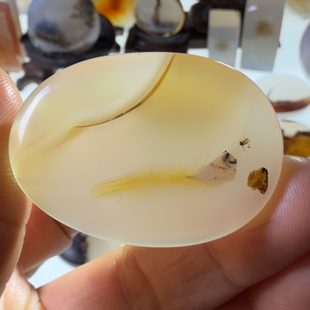 玛瑙/玉髓未镶嵌珠宝半成品