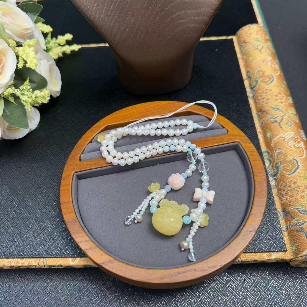 【芳华】天然俄料白花蜡虎皮熊头设计款项链