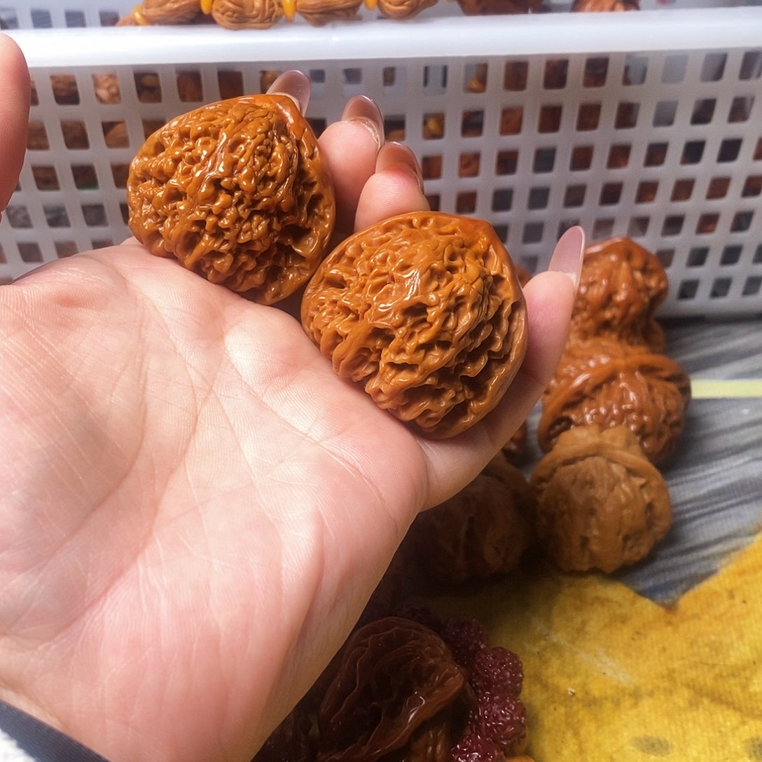 吊坠文玩核桃三****途南疆