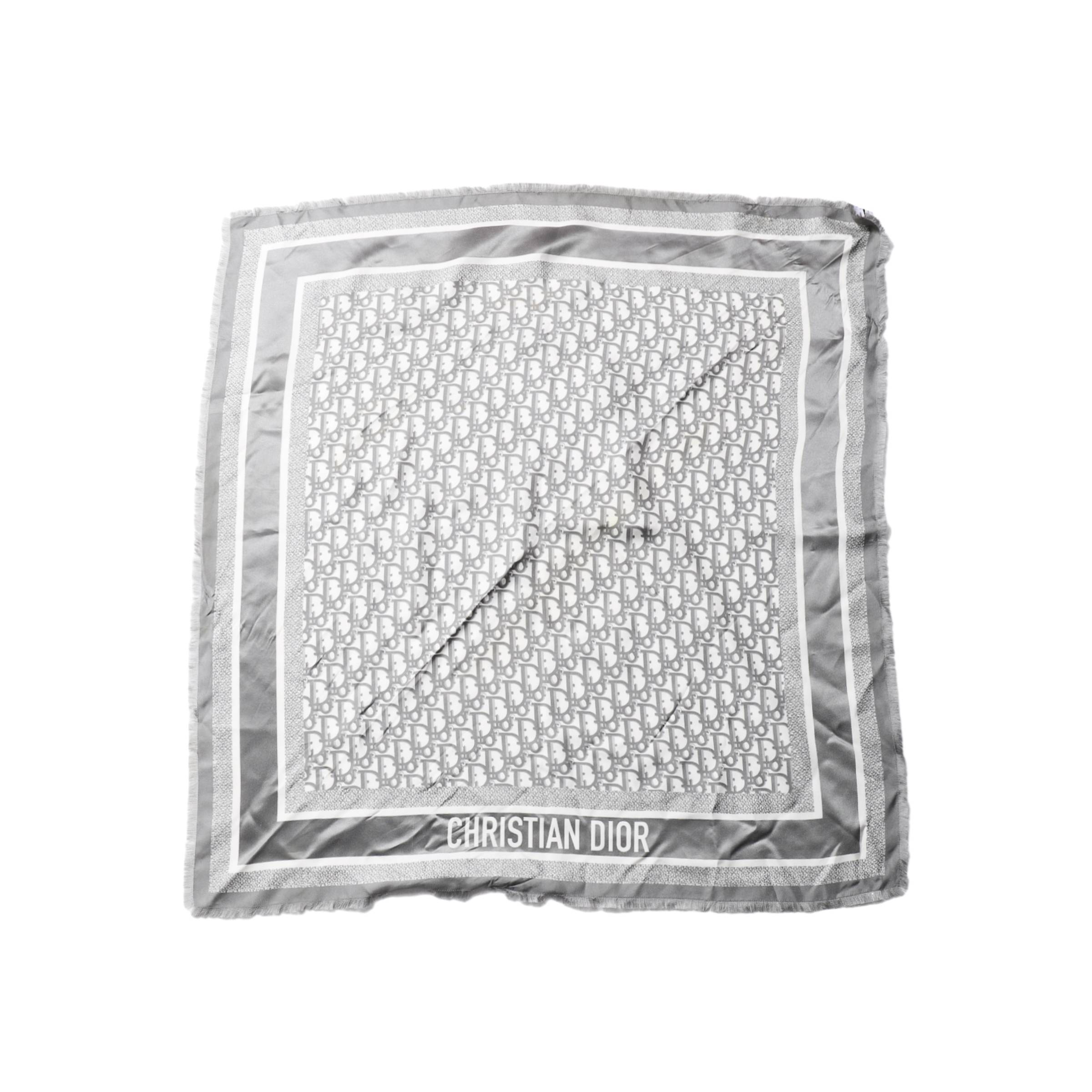 红布林/A3/迪奥/99339614/z/122081