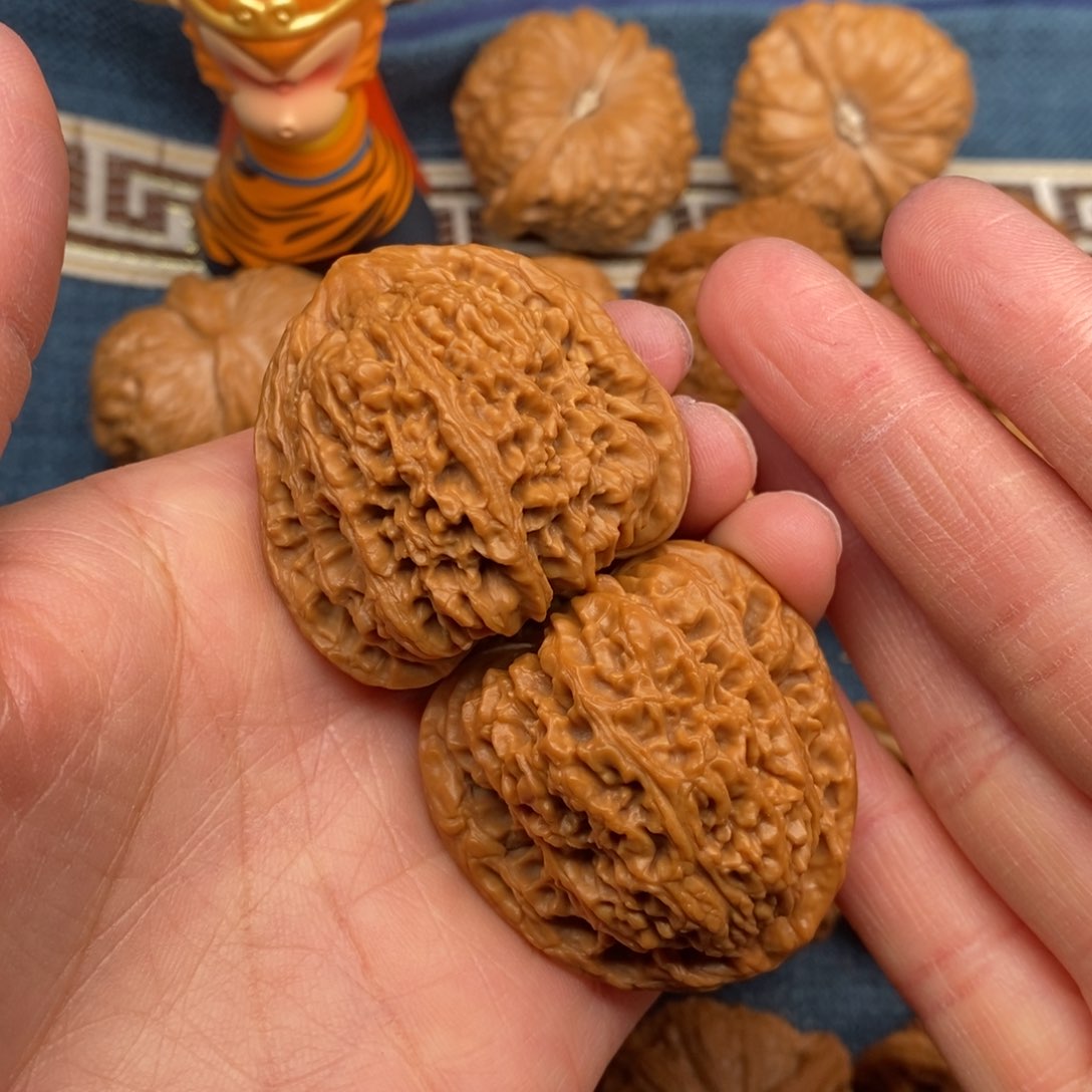 文玩核桃把件風****.41高炮南疆