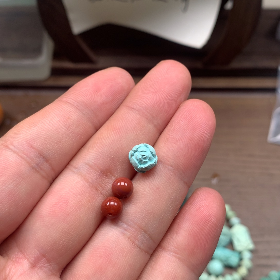 未镶嵌雕刻南红玛瑙