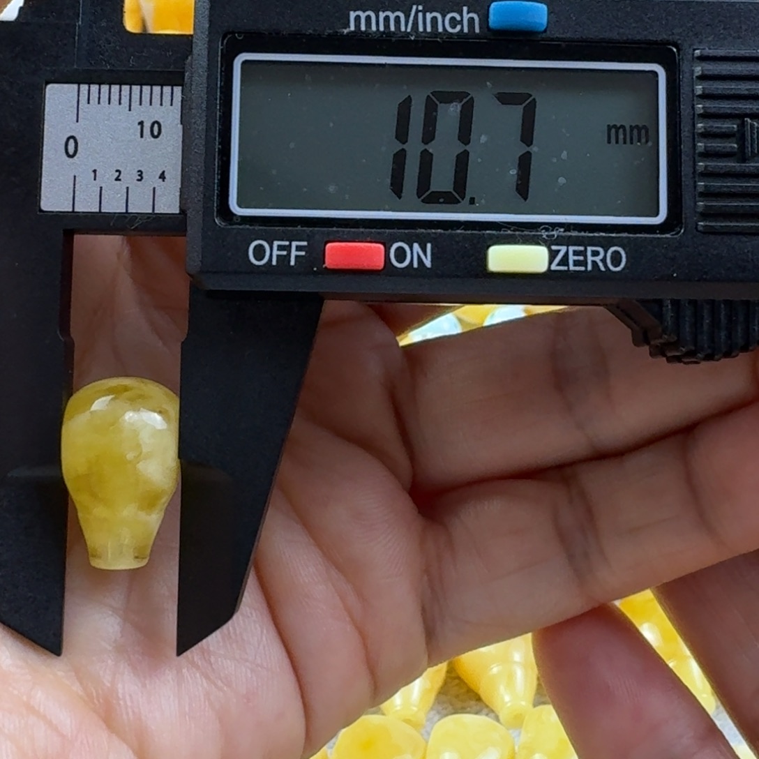 蜜蜡未镶嵌裸石11杂