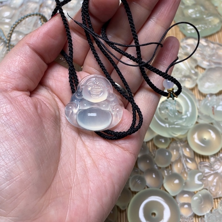 蛇纹石玉颈饰未镶嵌老*