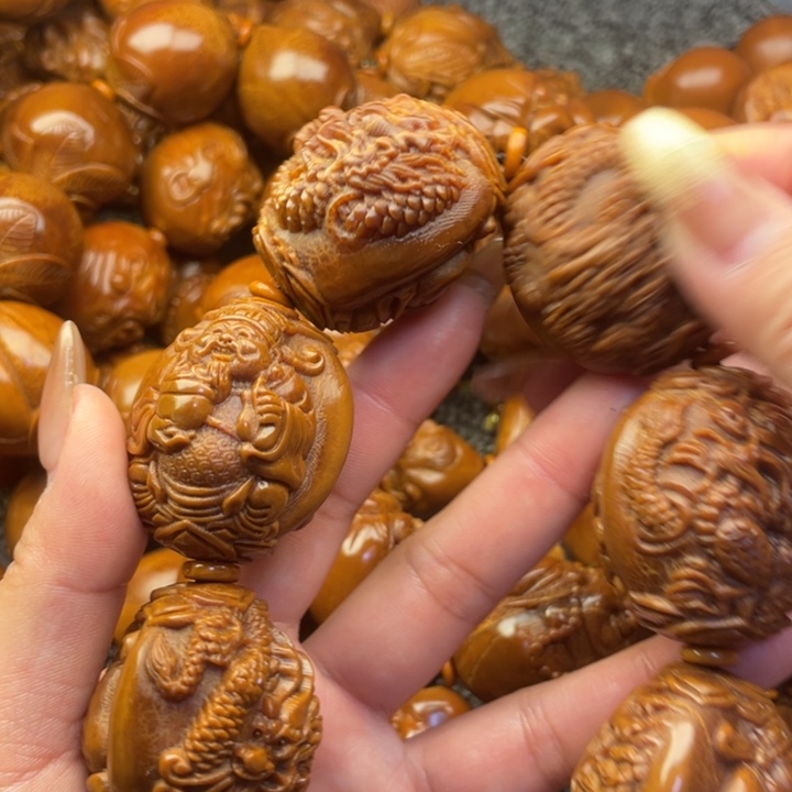 橄榄核手串走****里橄榄核