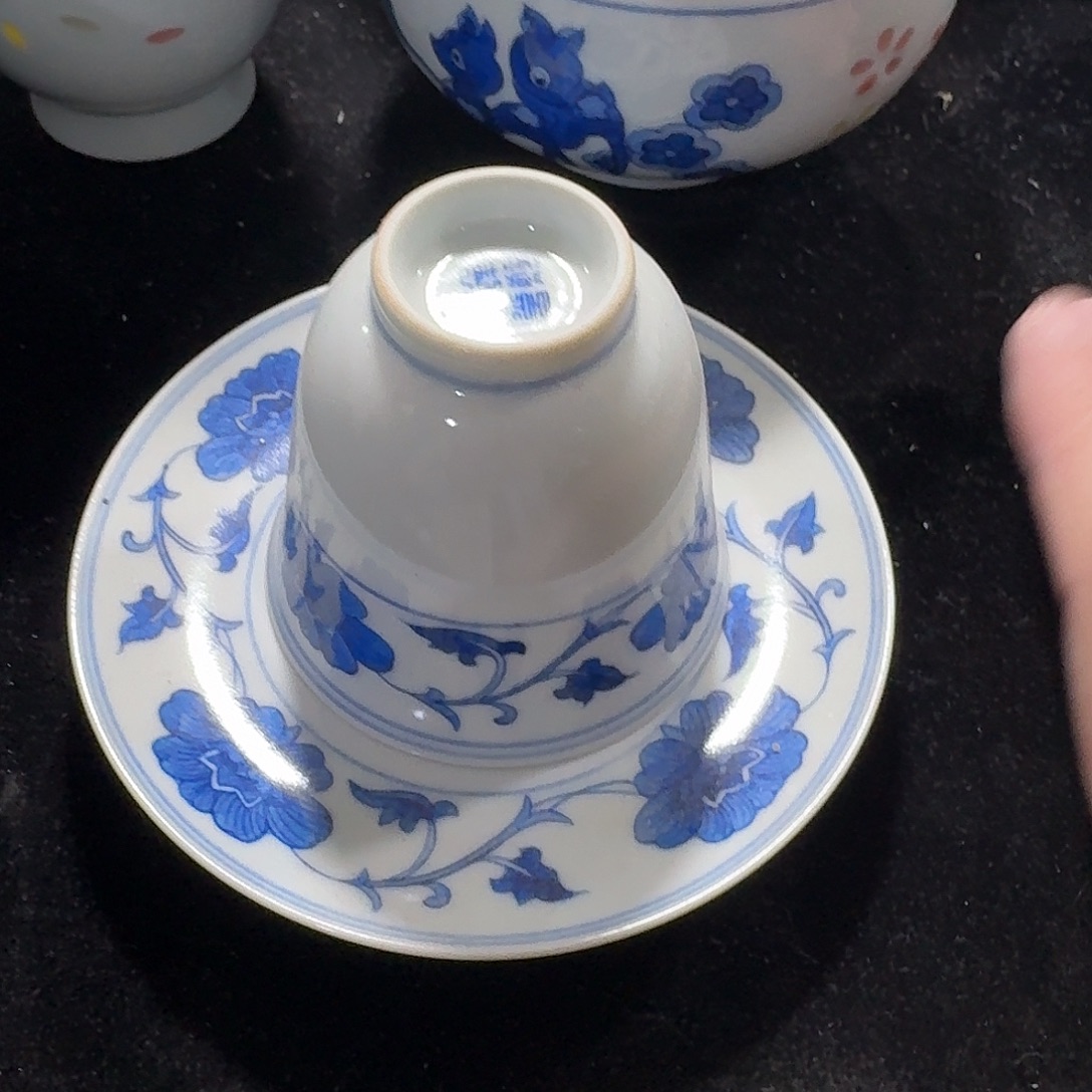 吴***邱陶景德镇现代陶瓷用品