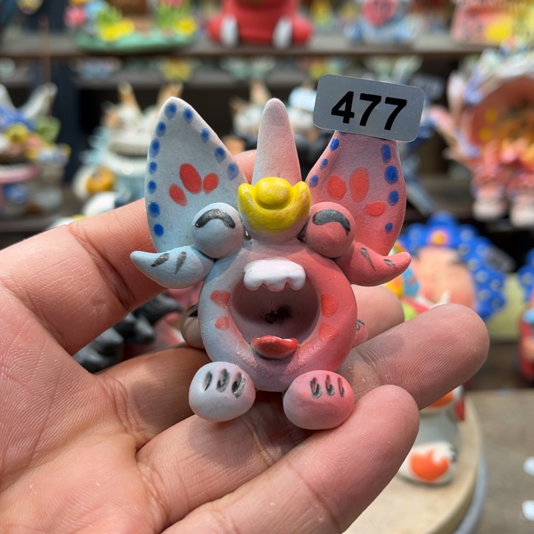 陶瓷纯手工抽象陶瓷摆件477