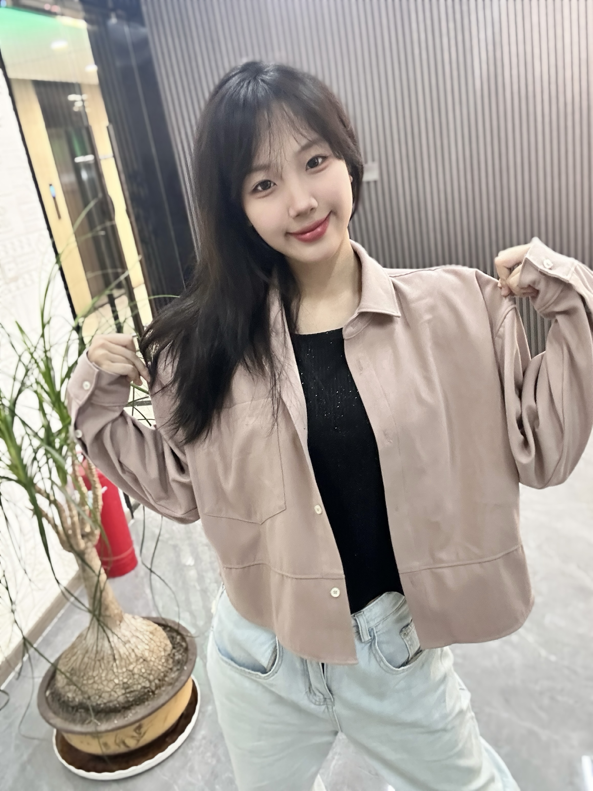 福利合集极简风不褪色女装秋季短款宽松型长袖衬衫休闲翻领百搭