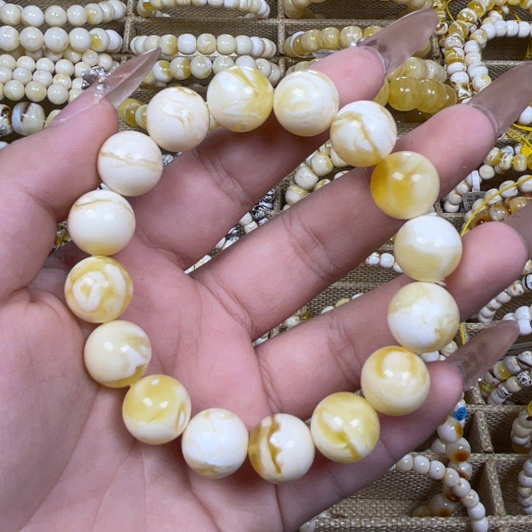 手绳琥珀未镶嵌12.8m