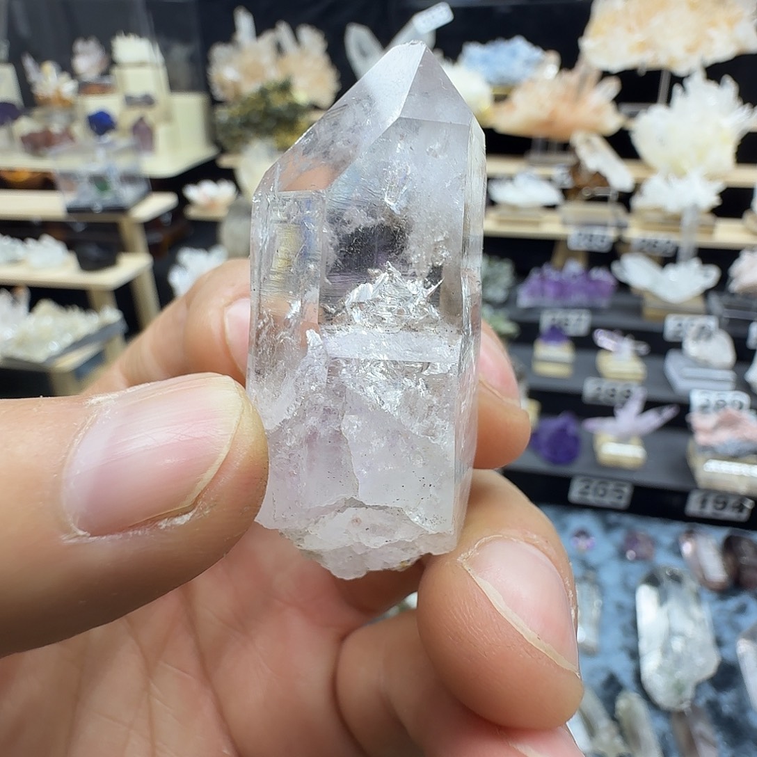 生***C石材纳米比亚幻影水晶