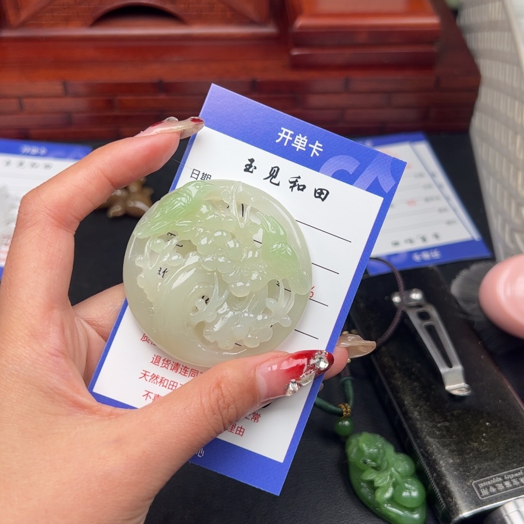 和田玉颈饰未镶嵌天****1