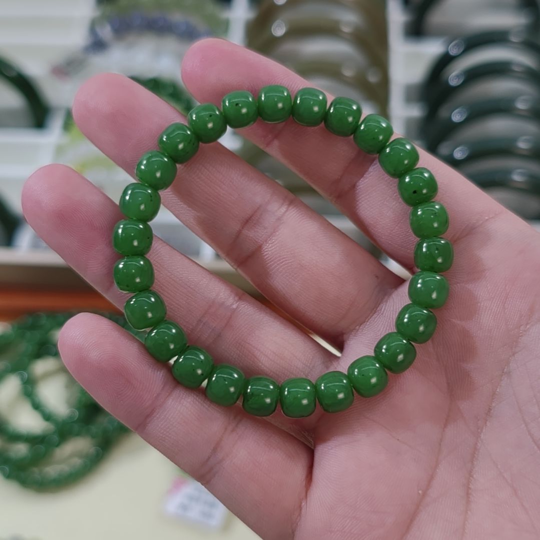 皮***丘和田玉（碧玉）未镶嵌手链7×8碧玉老型手串×1