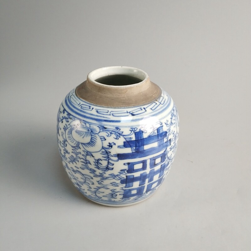 M25JP000A88 - 清道光青花喜子罐