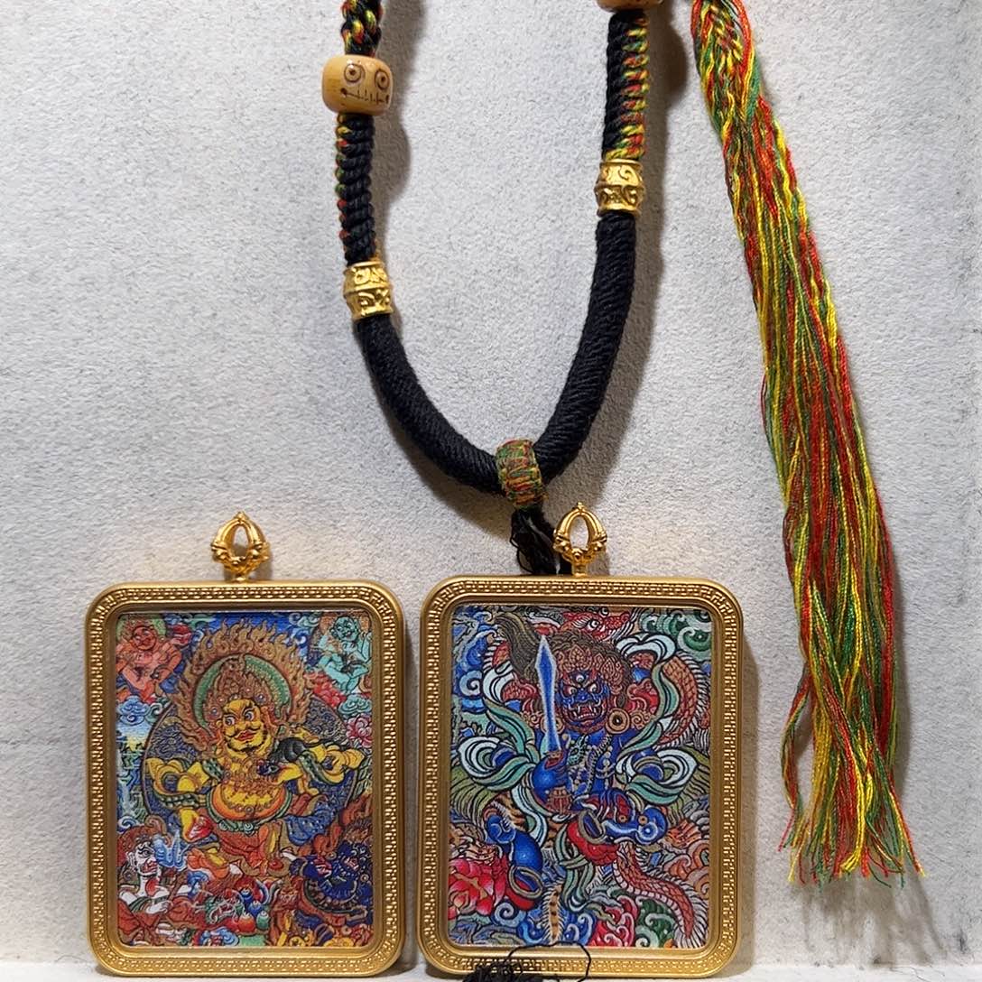 用***7吊坠双面定制不动五路