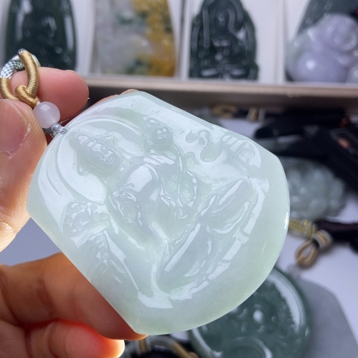 翡翠未镶嵌挂件翡翠