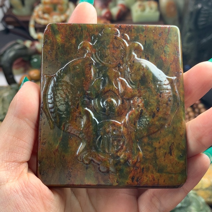 岫岩河磨玉（透闪石质玉）把件未镶嵌