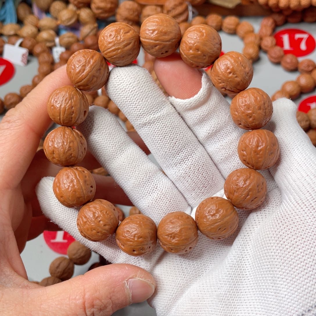 文玩核桃手串正圆小光头17mm