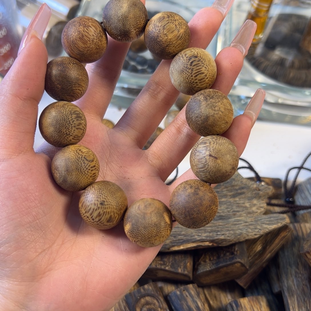 沉香手串最**心奇楠沉香单圈手串29克