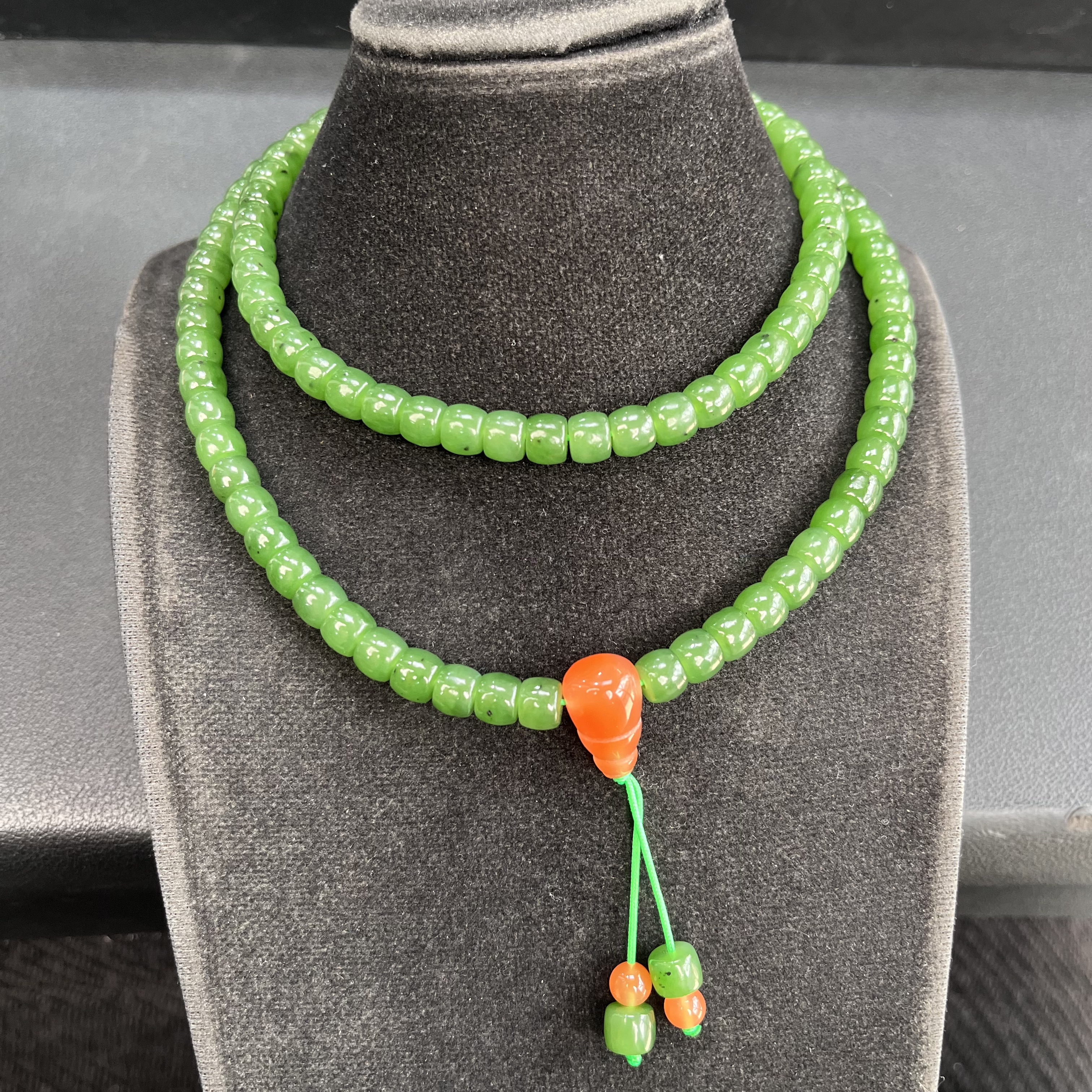 【源石珠宝】和田玉俄老料碧玉苹果绿约6*7mm妈妈链项链