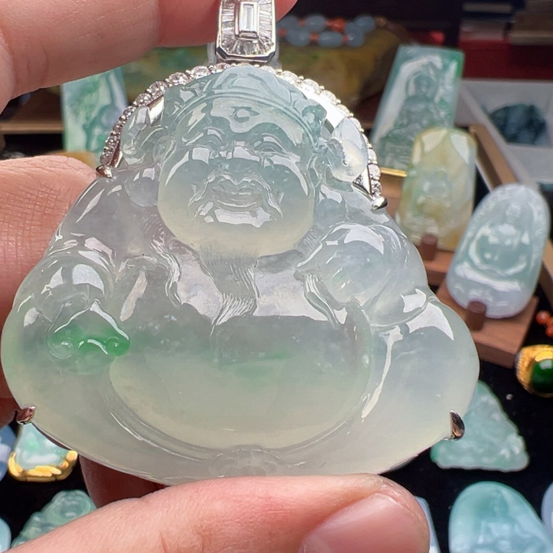 翡翠颈饰未镶嵌楊**?天然缅甸翡翠吊坠