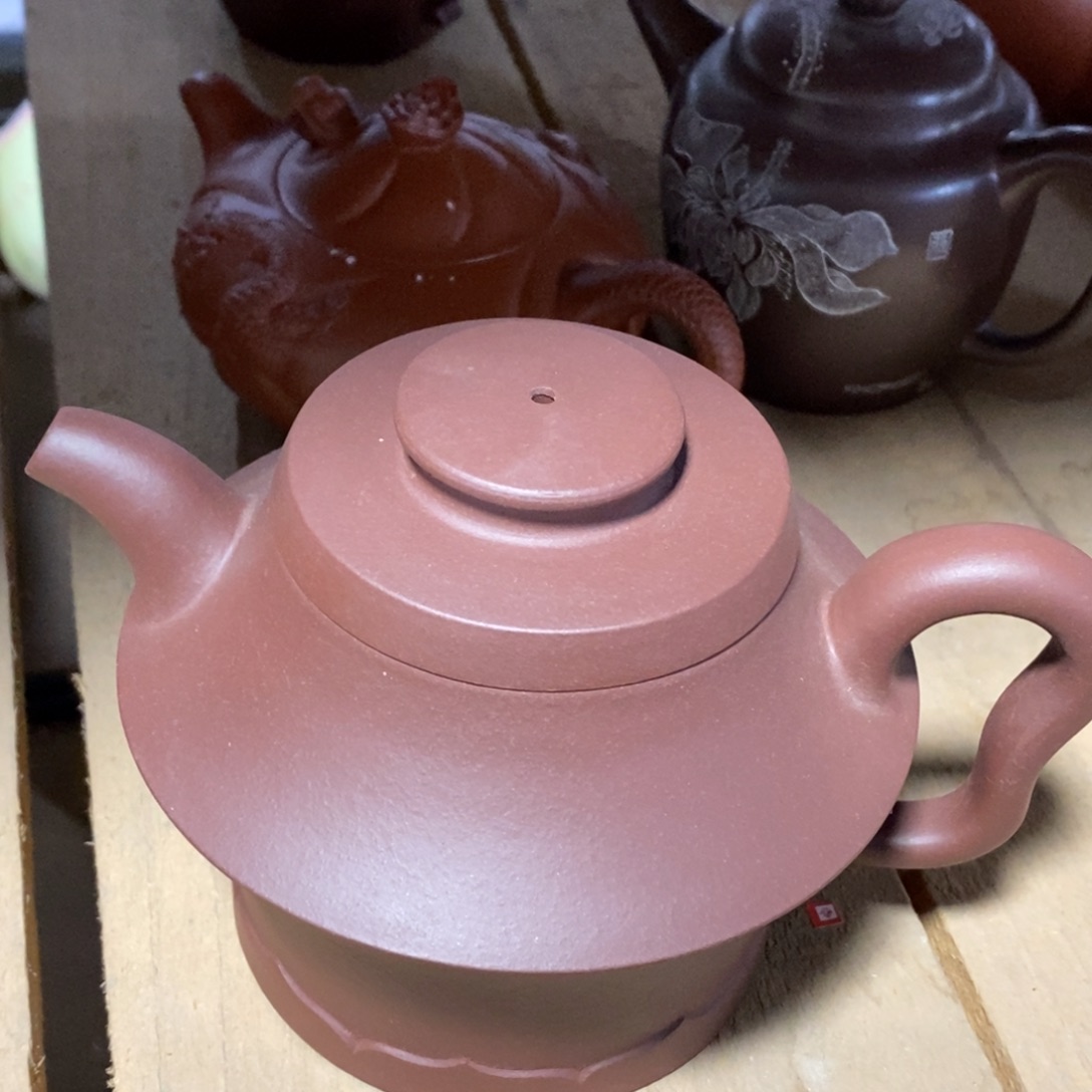 紫砂茶壶白16 王有贵 莲座 紫泥