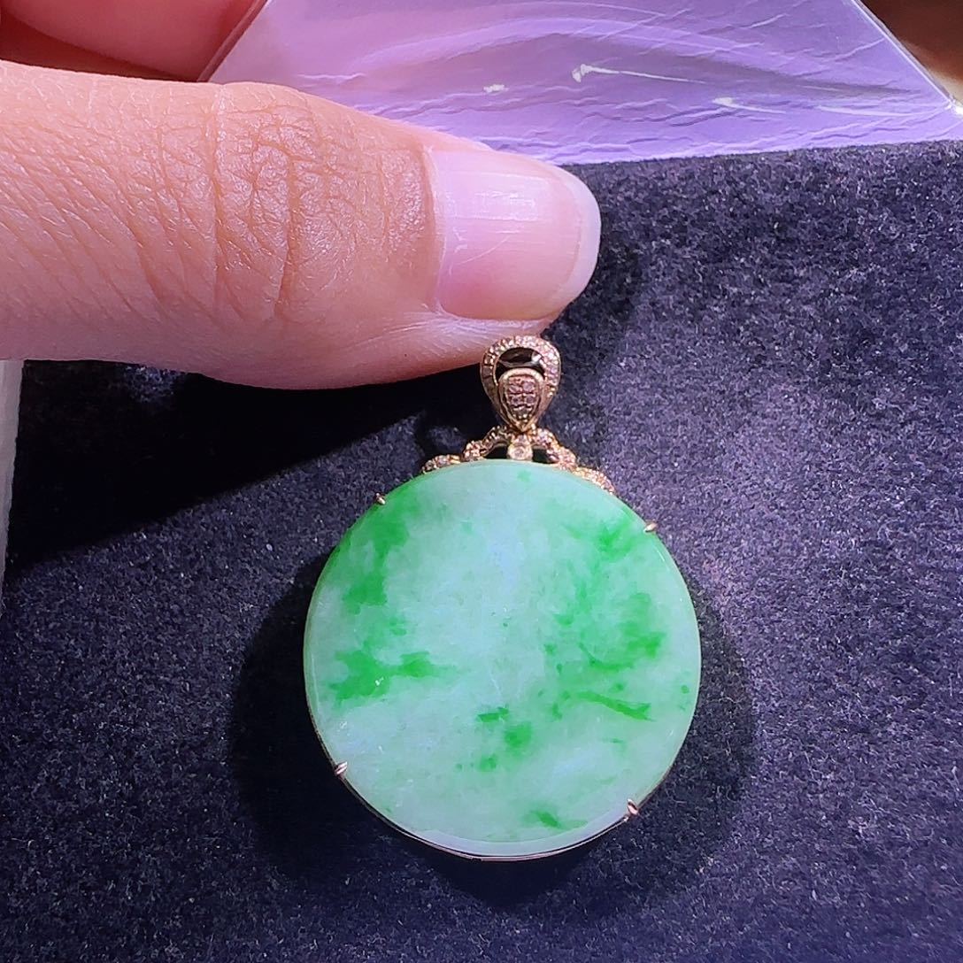 翡翠18K金镶嵌吊坠(不含链)