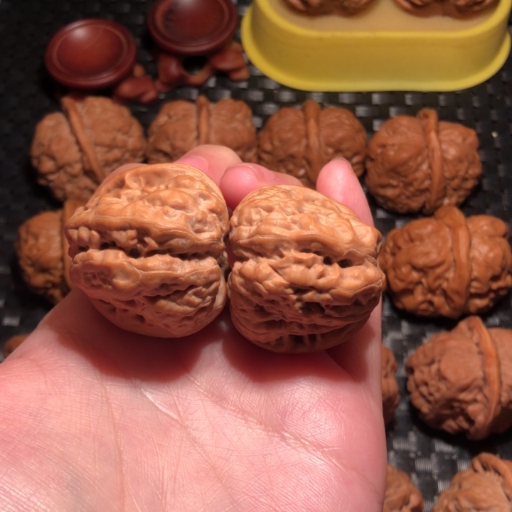 把件文玩核桃35四开八腿蛙王全品