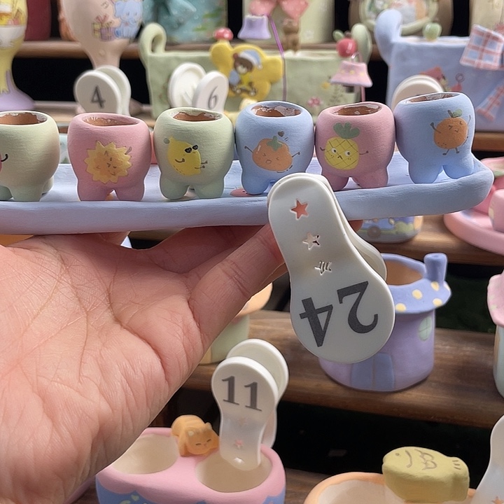 24….手工手绘花盆