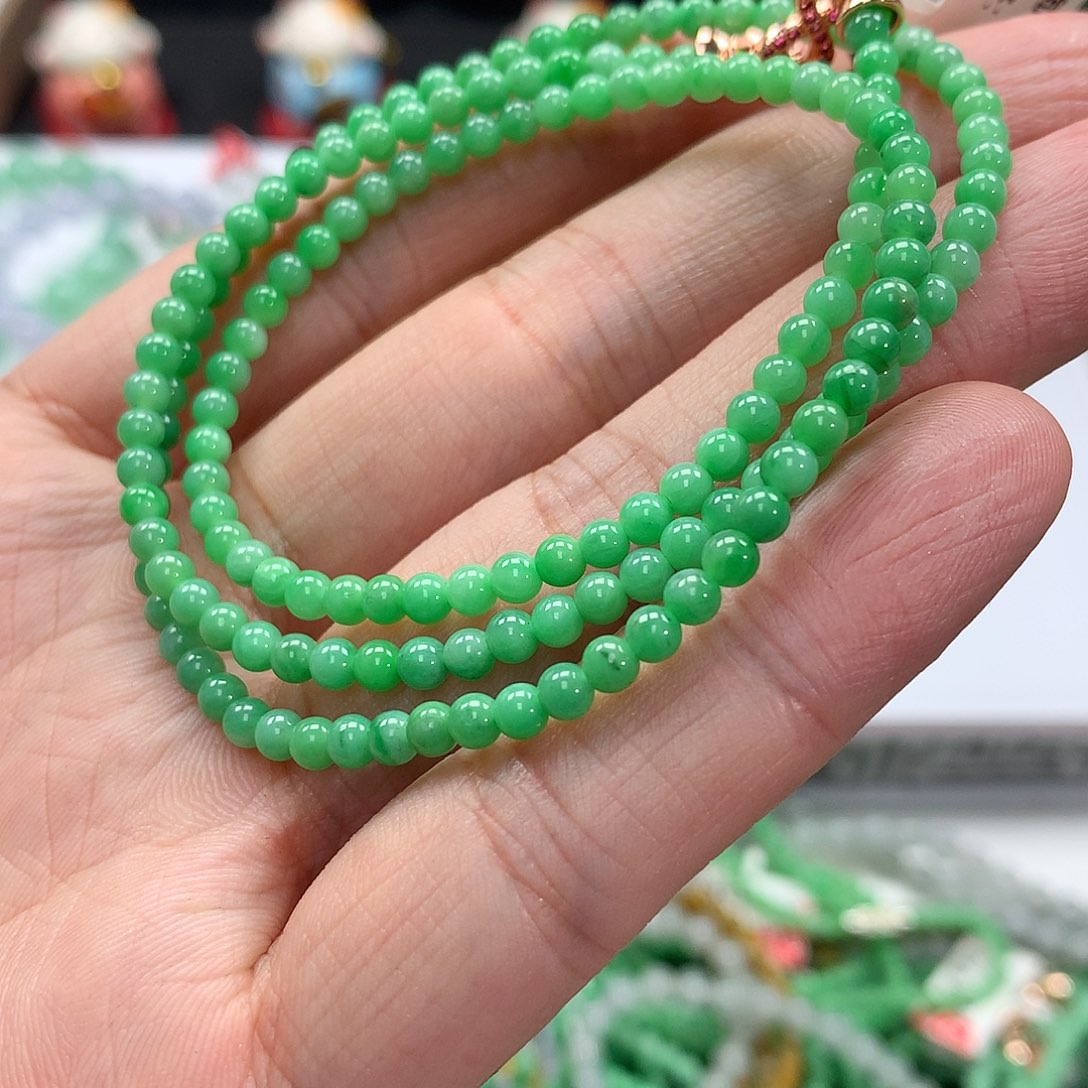 翡翠手链未镶嵌翡翠