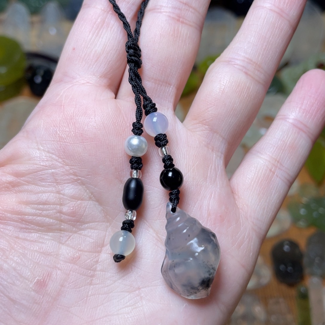 蛇纹石玉手机挂未镶嵌