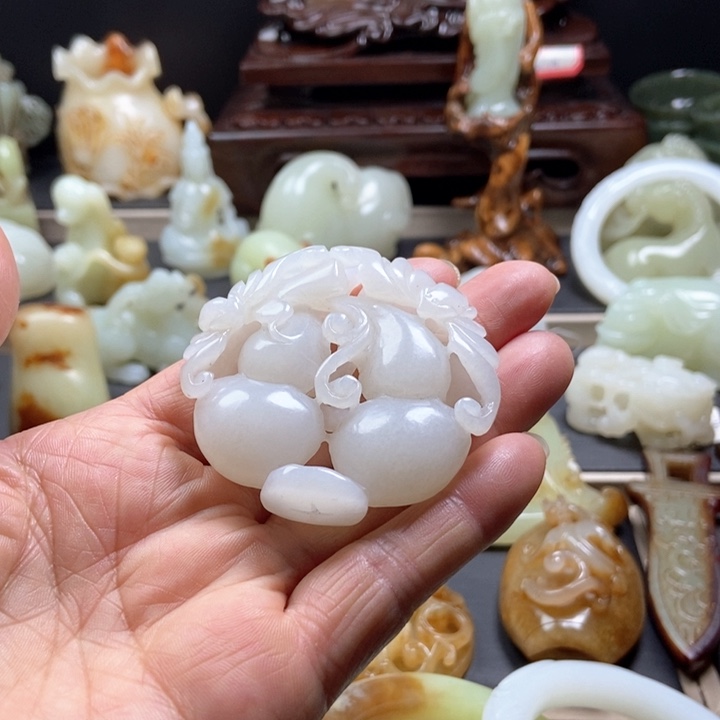 和田玉挂件未镶嵌