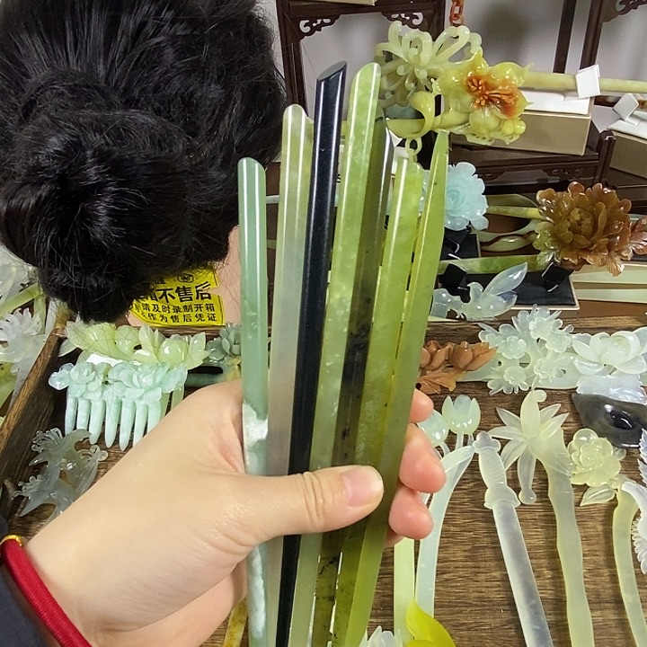 蛇纹石玉未镶嵌发饰