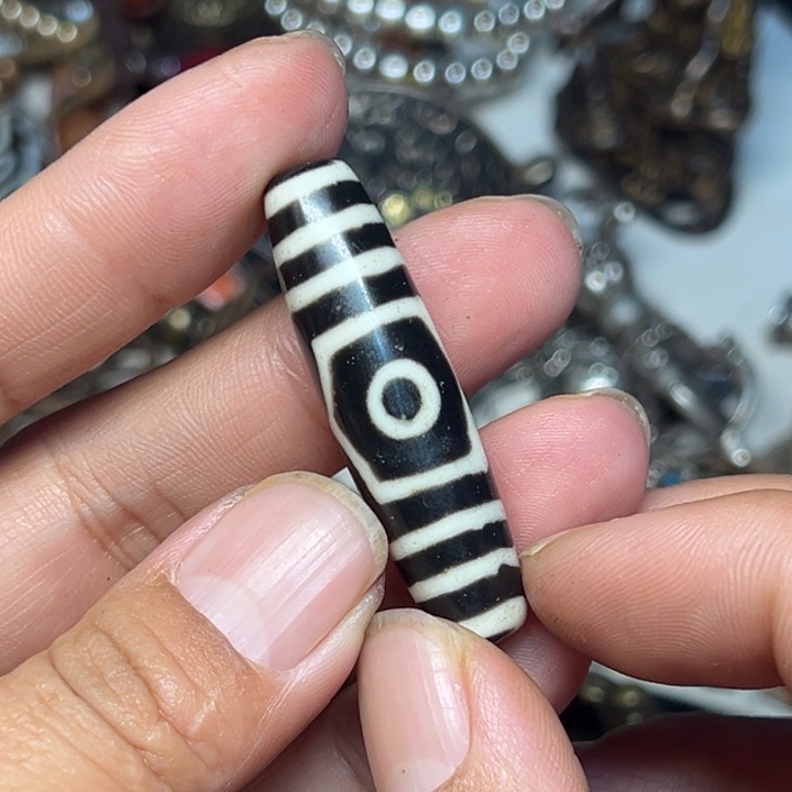 铜星月菩提吊坠项链