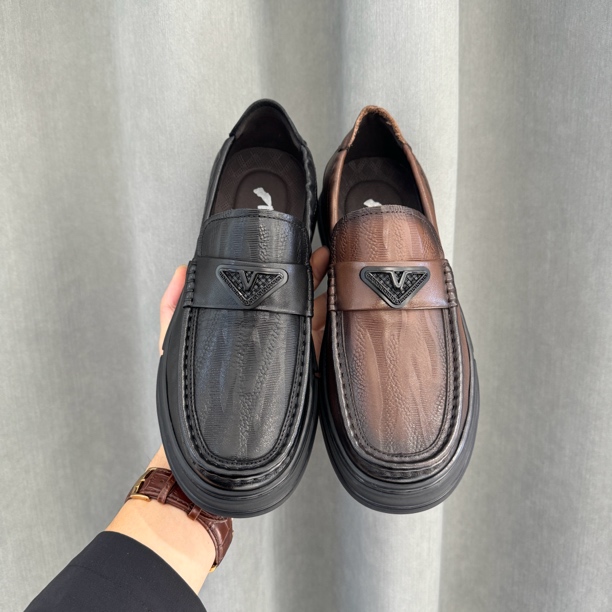 高端时尚商务休闲纯皮一脚蹬皮鞋