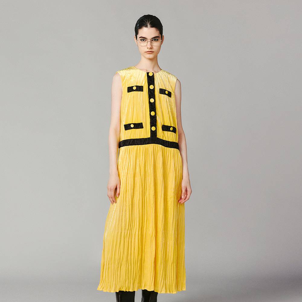 UOOYAA/乌丫冬季经典丝绒小香背心连衣裙9163