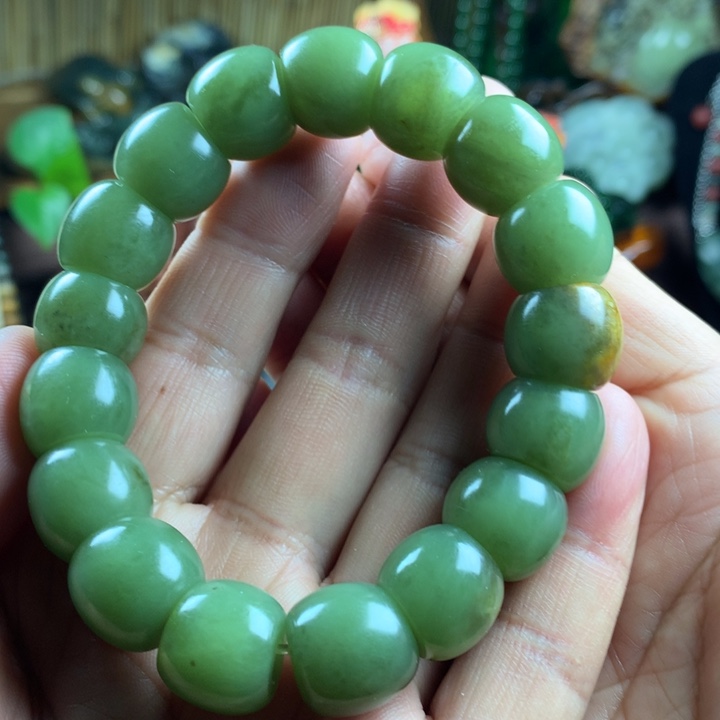 岫岩河磨玉（透闪石质玉）手链未镶嵌m**u